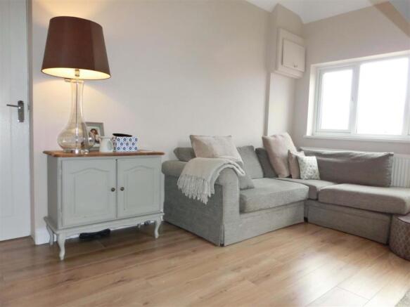 GROUND FLOOR BEDROOM