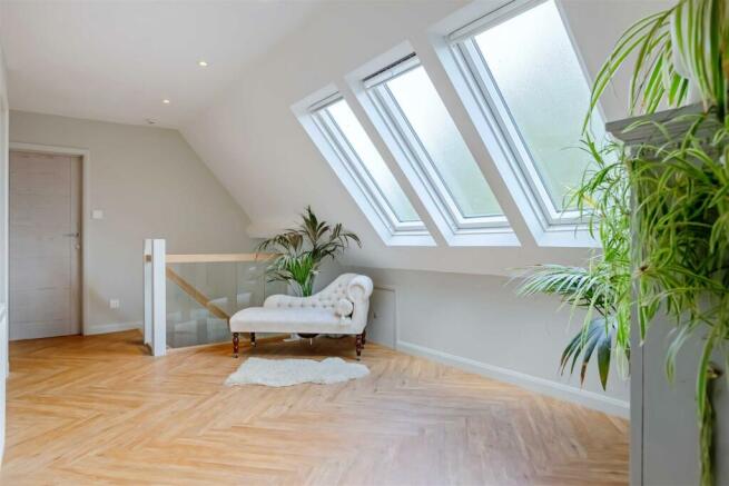 For Sale by Aspire Residential - Offington Lane