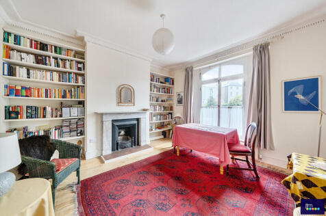 Lysander Grove, N19