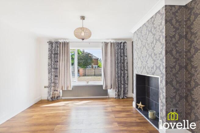 3 bed Semi-Detached for sale Image 6
