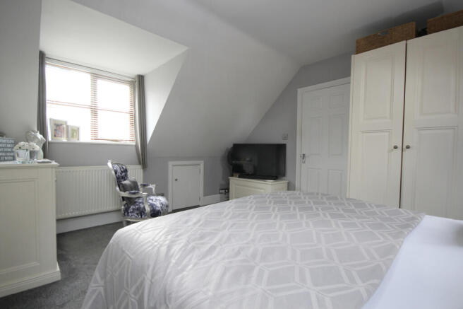 Main Bedroom 