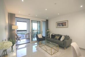 96, 130 Conquest Tower, Blackfriars Road, London SE1 8EW