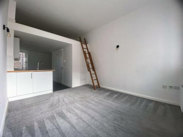 Studio III.jpg