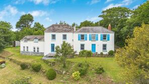 Worval House, Skyburriowe Lane, Helston TR12 6LP