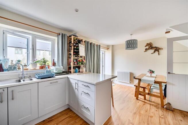 Kitchen/Dining