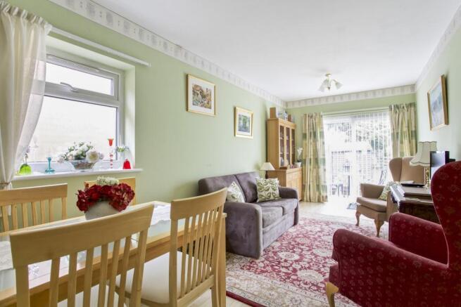 Living Room (Bungalo