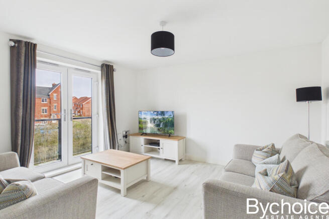 CAM05454G0-PR0121-STILL004