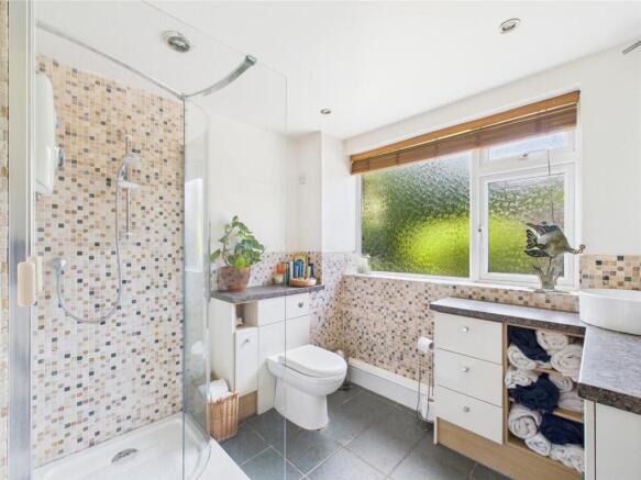 Family Shower Room