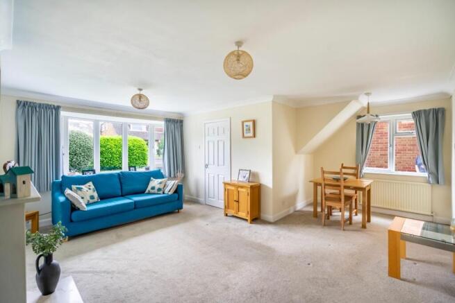 3 bed Semi-Detached for sale Image 4
