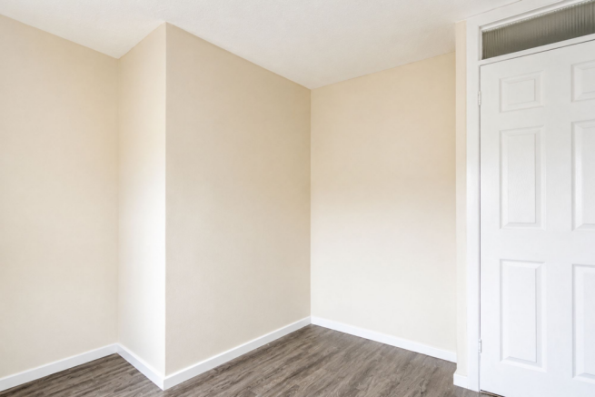3 bed Terraced to rent Image 10