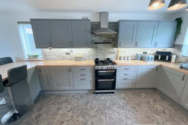 Kitchen/dining room