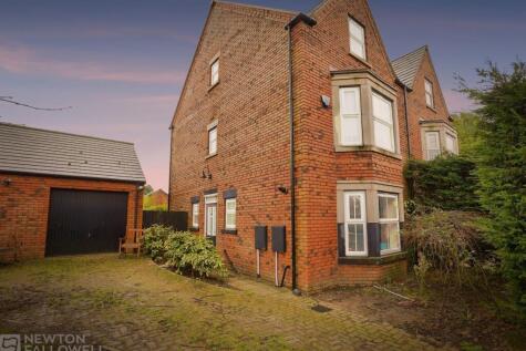 Queen Street, Retford, DN22