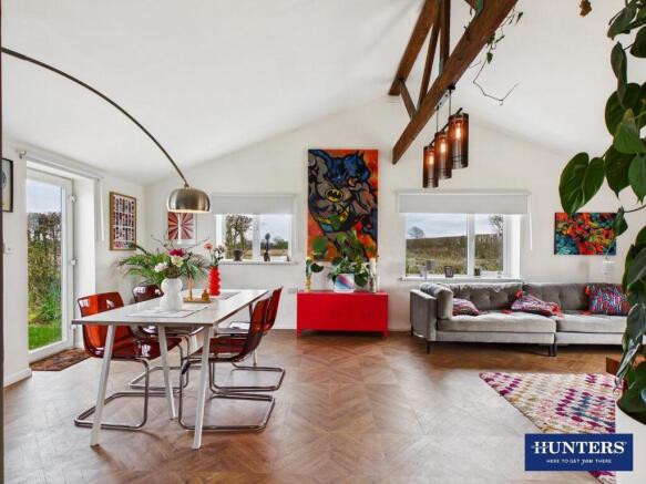 Living/Dining Room