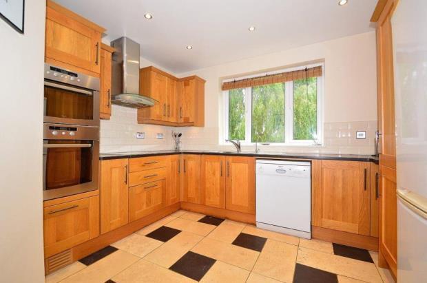 Kitchen Image 1