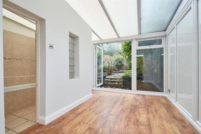 Lettings Brook Green Bradmore Park Road - Dinning 