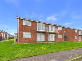 8, Mowberry Close, Gloucester GL2 0EN