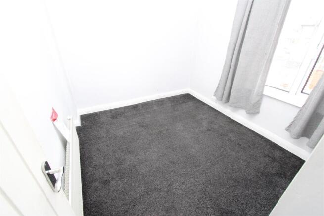 3 bed Semi-Detached for sale Image 7