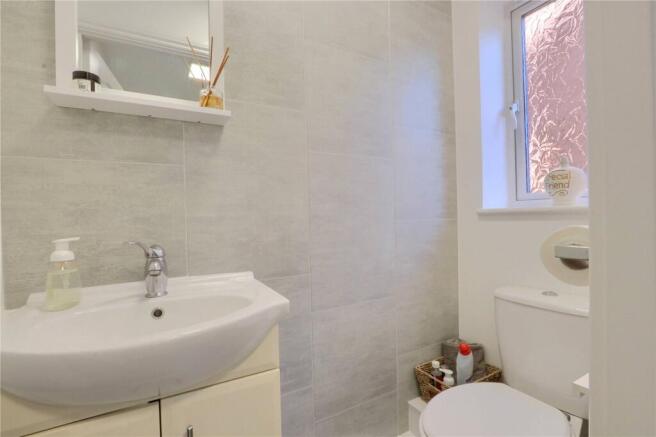 4 bed Detached for sale Image 11