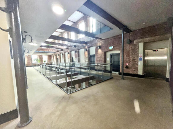 1 bed Flat for sale Image 10