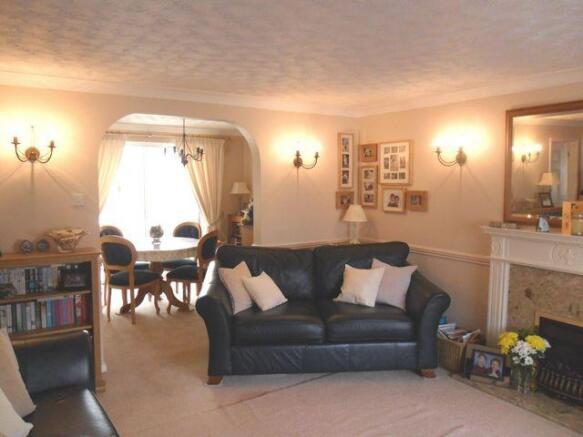 Lounge A