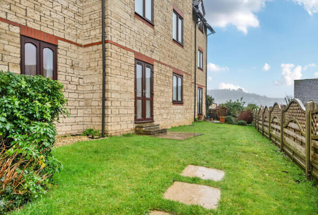 1403889-6-6970c2c...