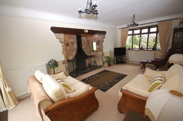 Sitting Room Picture