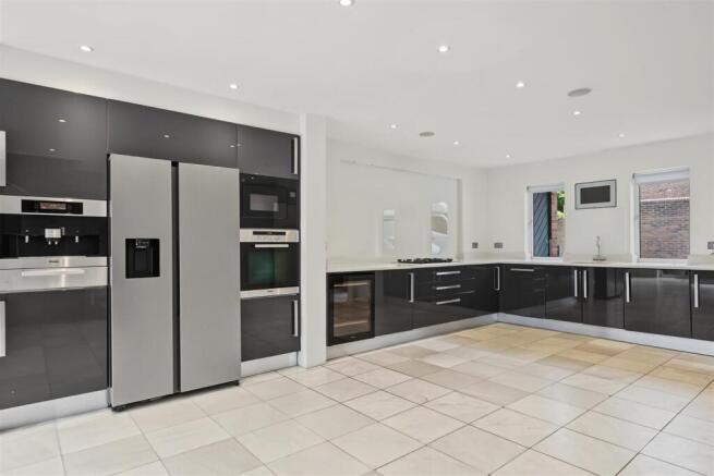 24 Spencer Walk NW3 1QZ-10.jpg