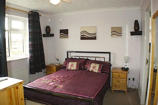 bedroom 1 with en suite