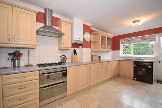 Breakfasting Kitchen
