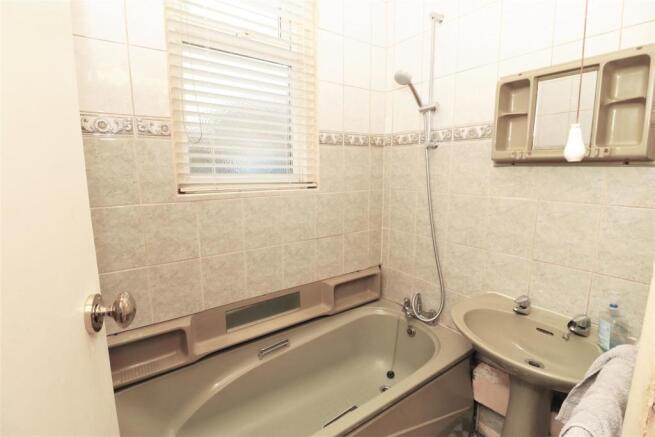 Bathroom 2