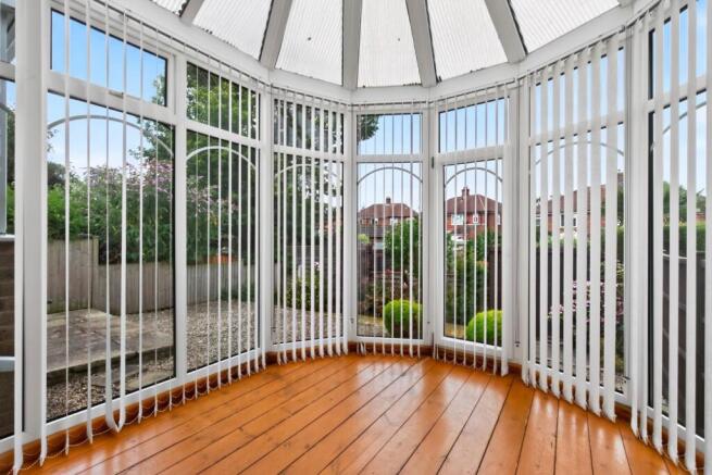 3 bed House for sale Image 8