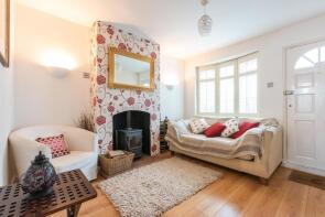 8, Pantile Road, Weybridge KT13 9PY