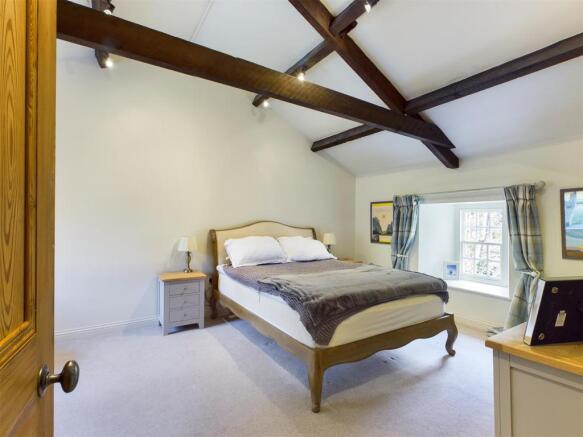 Bedroom One a.jpg