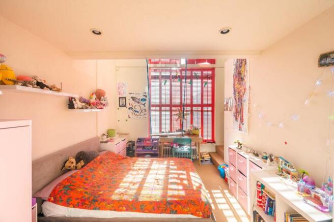 Photo 9