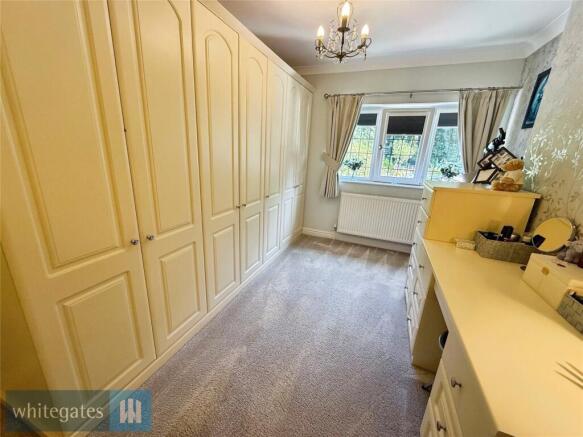 3 bed Semi-Detached for sale Image 7