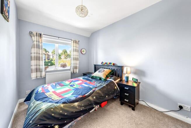 3 bed Terraced for sale Image 8