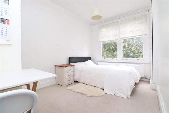 Bedroom.JPG