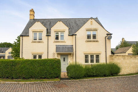Fairford, Cirencester, GL7