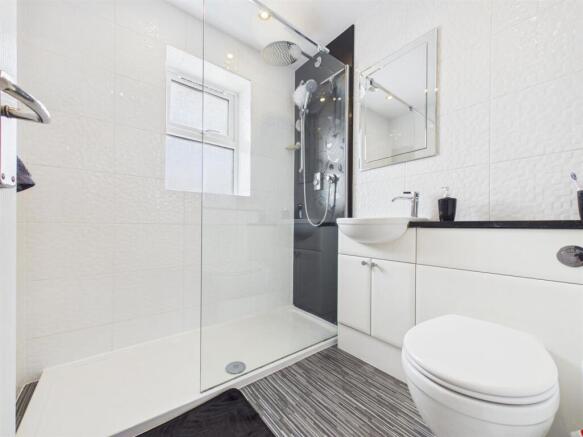 3 bed Semi-Detached for sale Image 9