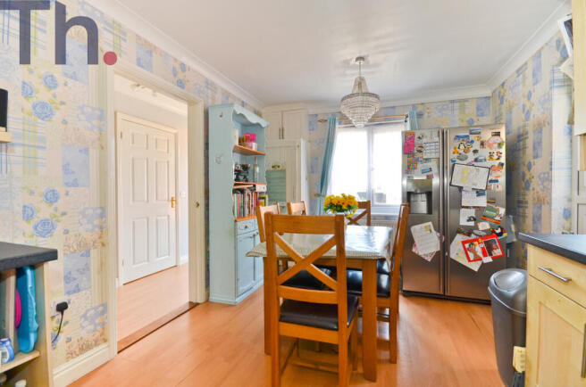 Dining Area.JPG