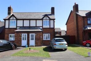 76, Tudor Gardens, Merlins Bridge, Haverfordwest SA61 1LQ