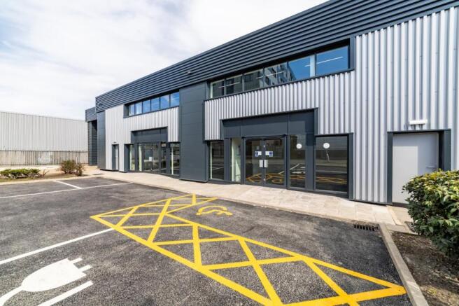 Units 2 and 3  Oxgate Centre33.jpg