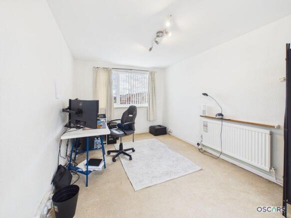 4 bed Semi-Detached for sale Image 7