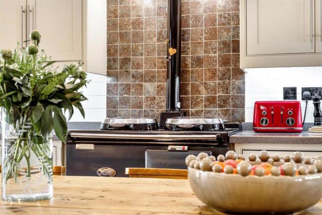 2 Jubilee  Cottage, Cooker in kitchen