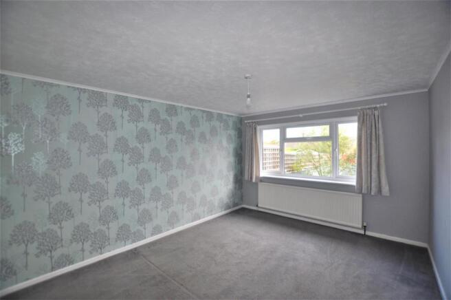 Bedroom 1.jpg