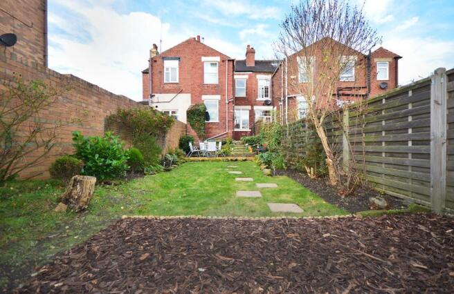 3 bed Terraced to rent Image 10