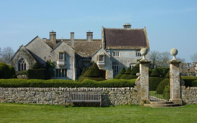 Lytes Cary Manor