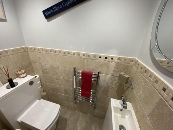 Cloakroom/WC