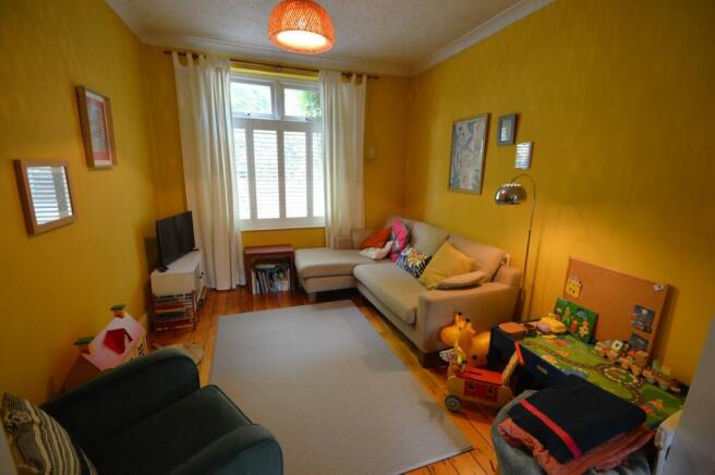 Photo 3