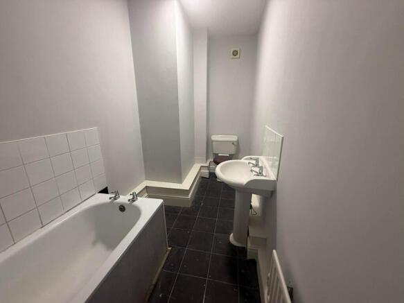 1 bed Flat to rent Image 7
